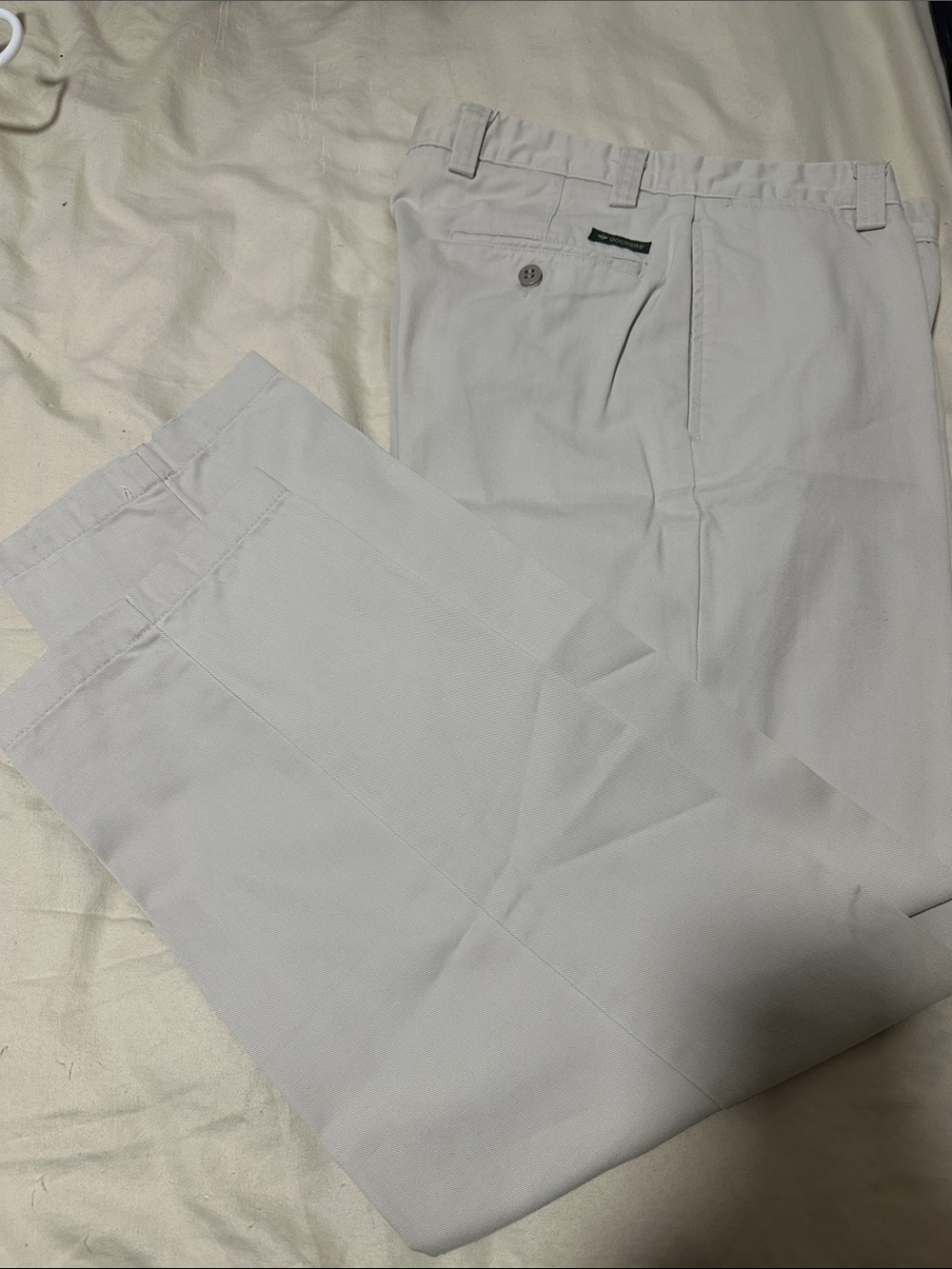 Dockers Men's Classic Straight Dress Pants in Light Tan w32L30